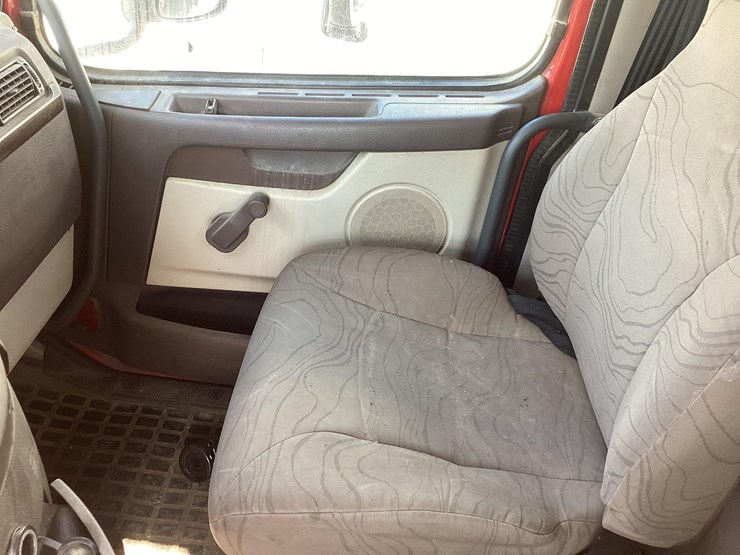 volvo-vnm-image-38