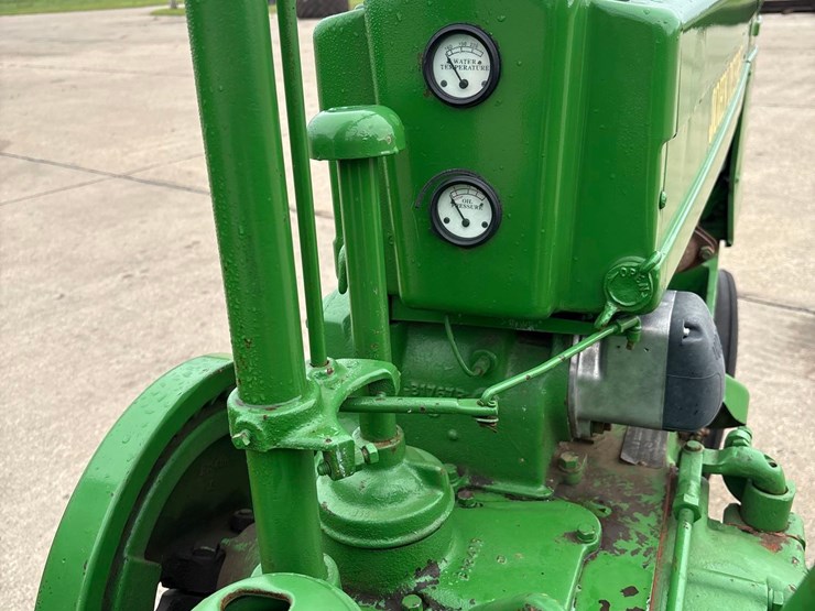 john-deere-b-image-21