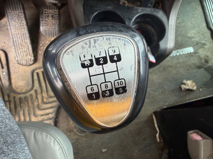 2007-kenworth-t800-image-13