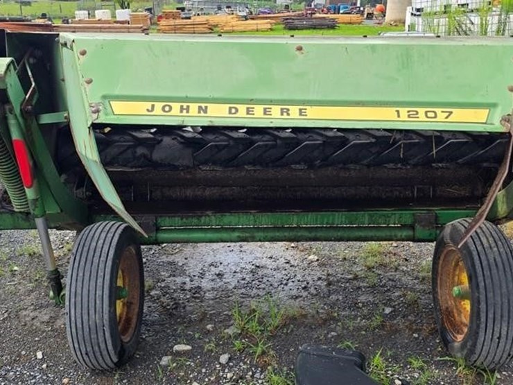 john-deere-1207-image-11