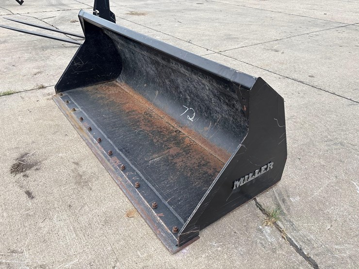 miller-8ft-loader-bucket-image-2