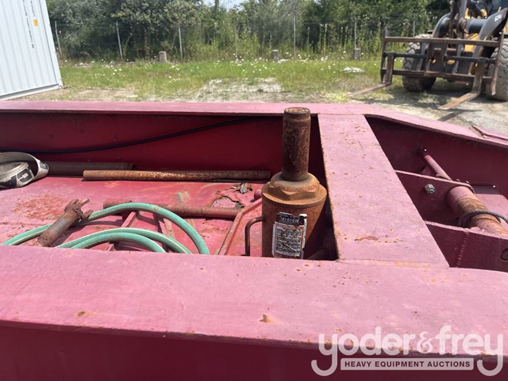 1978-felburn-kingham-tandem-axle-lowboy-trailer,-ramps-image-11
