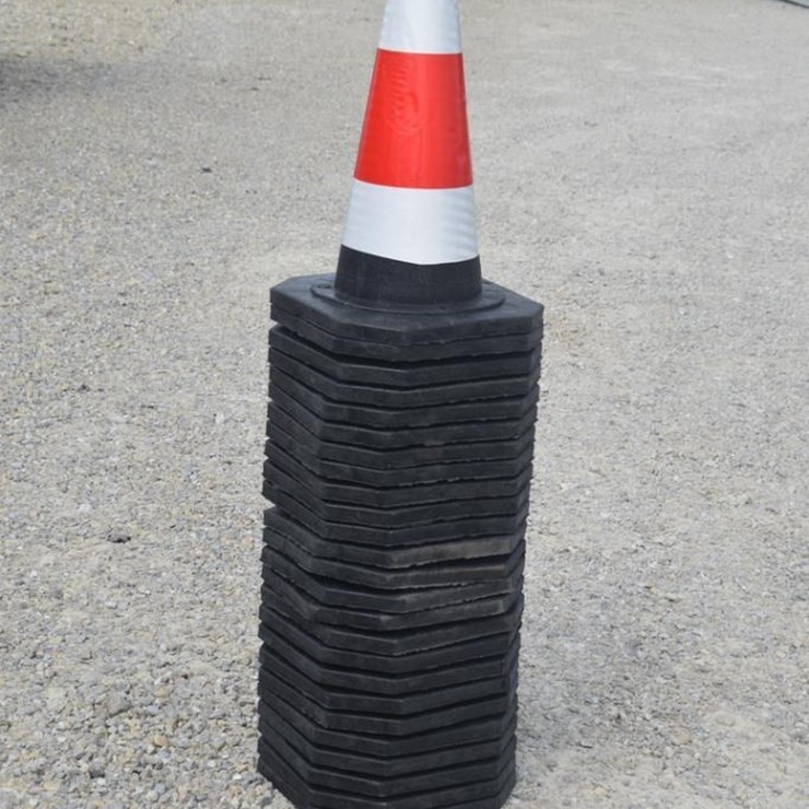 SAFETY CONES 48542