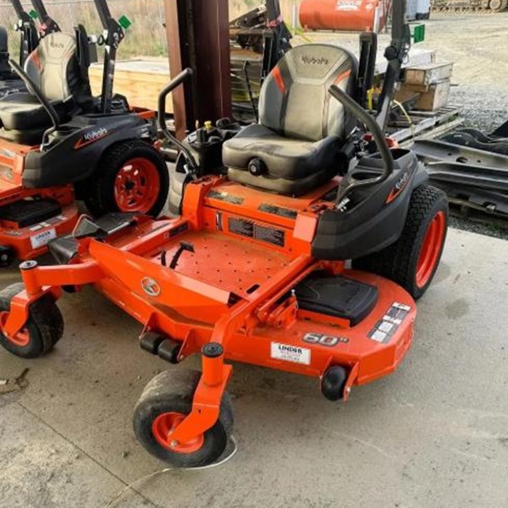 2024 KUBOTA Z422 Zero Turn Mower -60 Deck