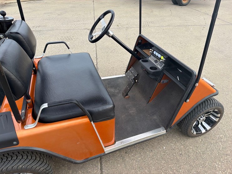 1987-ez-go-gas-golf-cart-image-12