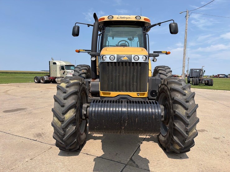 2011-challenger-mt675c-image-2