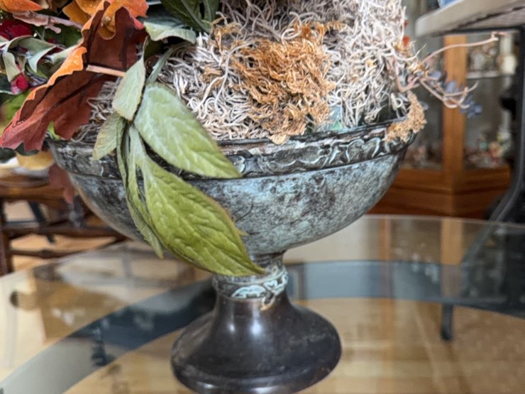 large,-artificial-flower-display-image-8