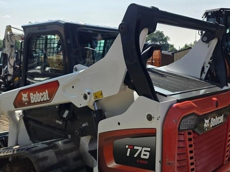bobcat-t76-image-23