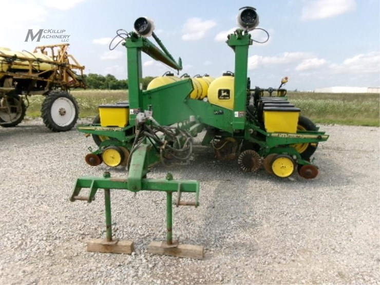 1995-john-deere-7200-image-2