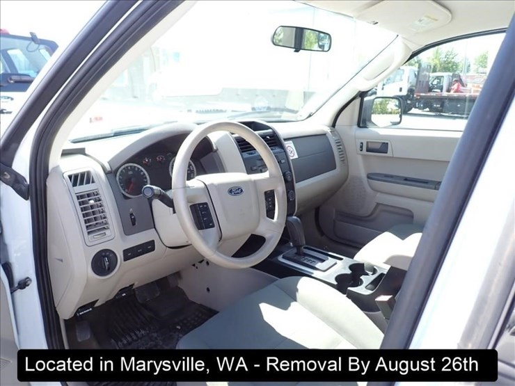 2012-ford-escape-image-3