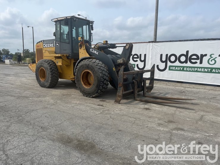 2014-deere-624k-image-8