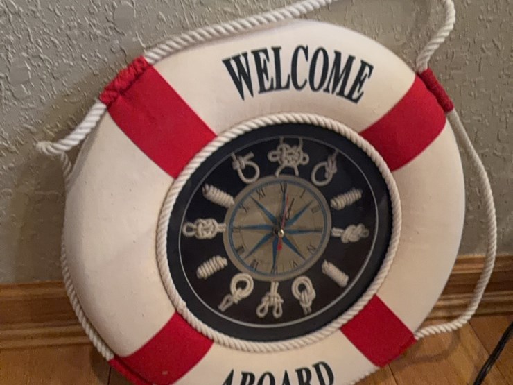 “welcome-aboard”-lake-clock-image-5