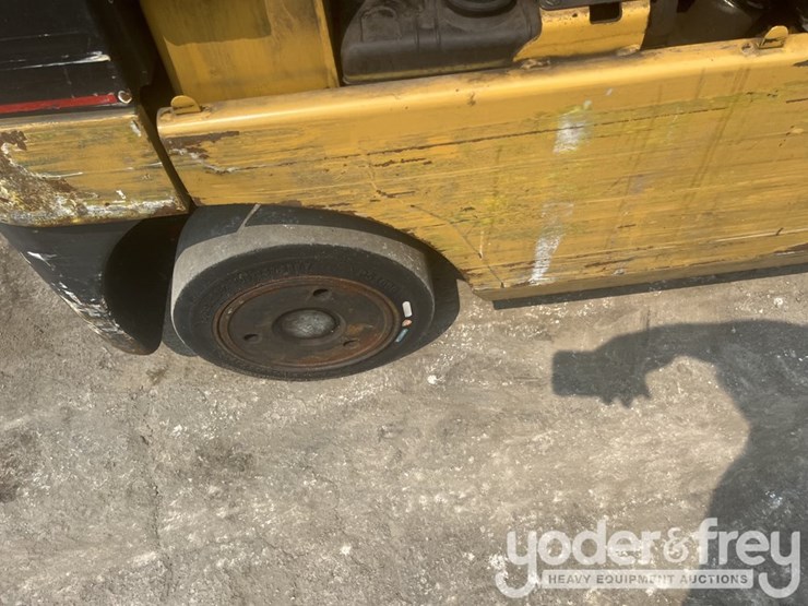 caterpillar-c5000-image-10