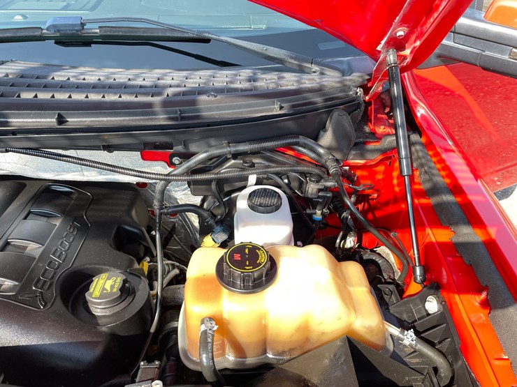 2011-ford-f150-image-39