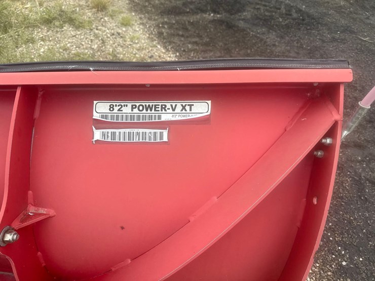 2011-chevrolet-3500-image-39