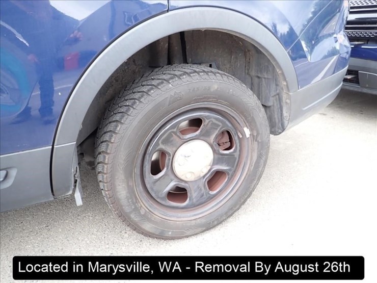 2018-ford-explorer-image-16