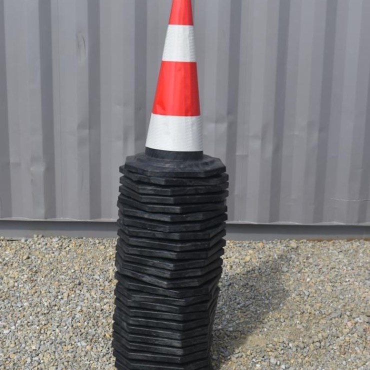 SAFETY CONES 48546