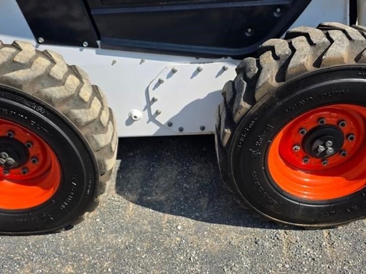 2020-bobcat-s76-image-11