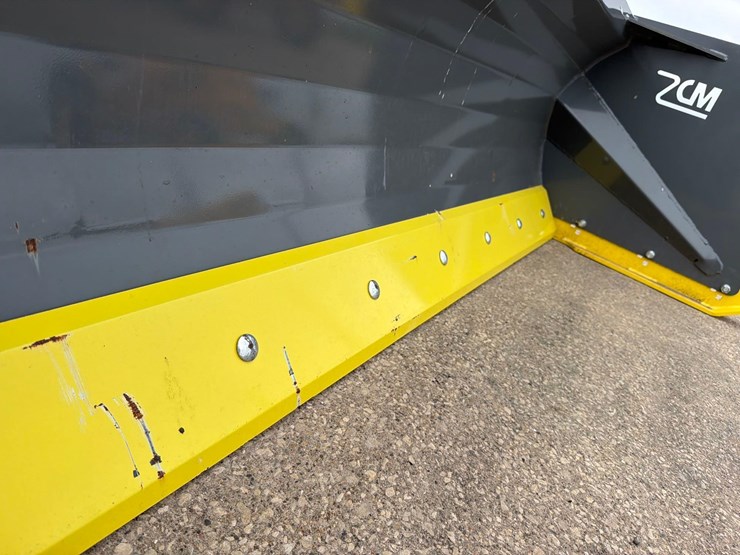 mds-8ft-skidloader-push-blade-very-low-use-image-11