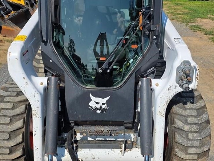 2020-bobcat-s76-image-36