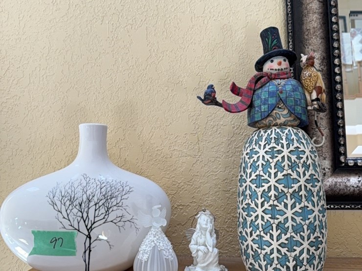 jim-shore-snowman,-vase-and-knick-knacks-image-1