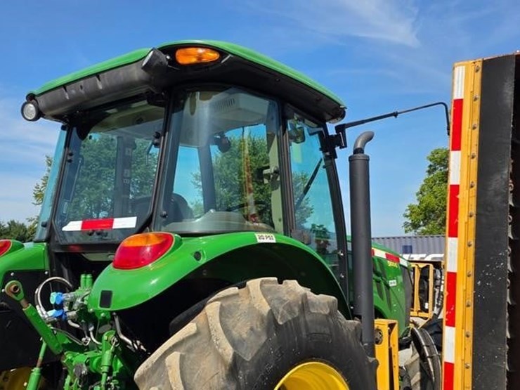 john-deere-5100e-image-23