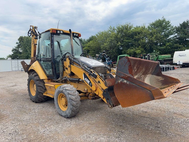 caterpillar-420e-it-image-5