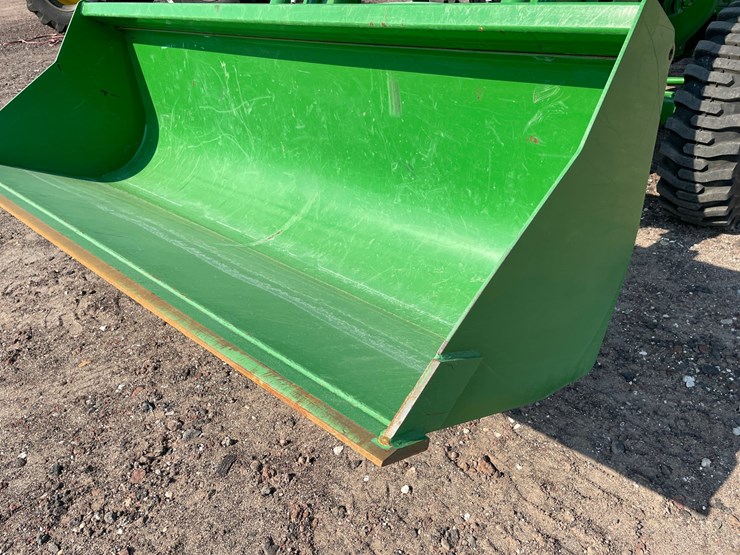 2022-john-deere-5055e-image-34