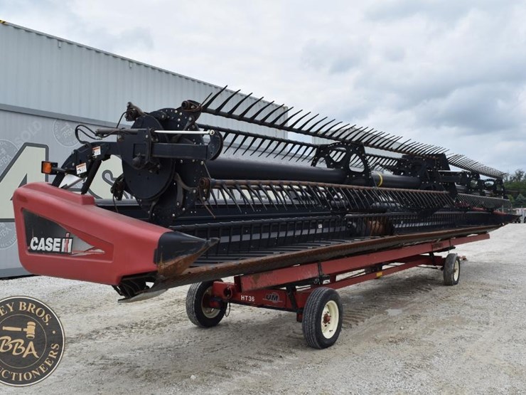 2010-case-ih-2162-image-1
