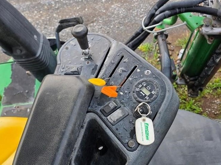 2011-john-deere-7500-image-38