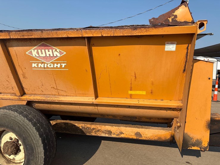kuhn-knight-8124-image-21