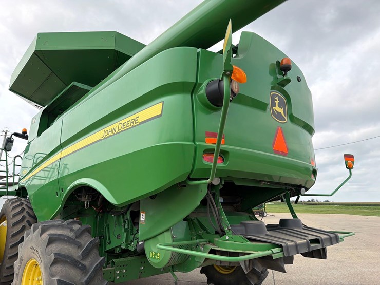 2012-john-deere-s680-image-34