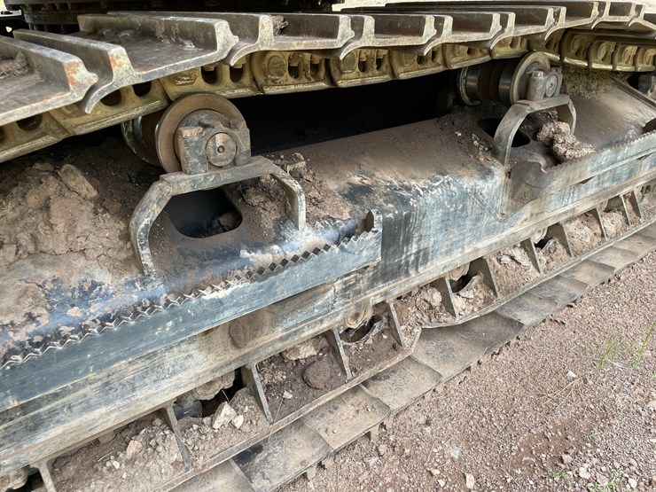 2005-caterpillar-320c-image-11