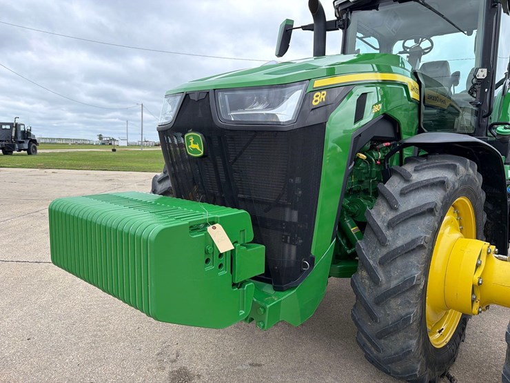 2022-john-deere-8r-280-image-26