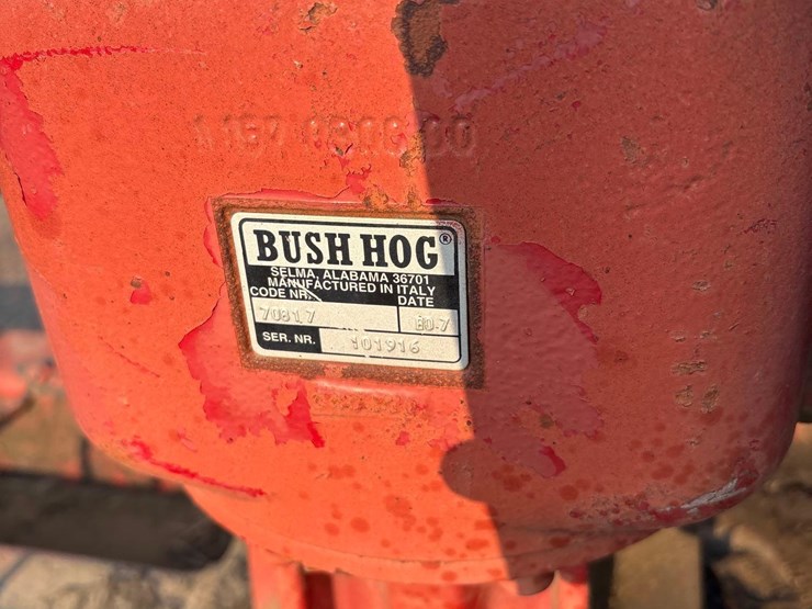 bush-hog-2620-image-19