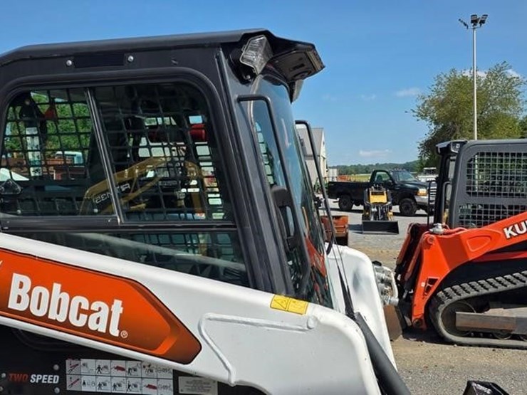 2020-bobcat-s76-image-10