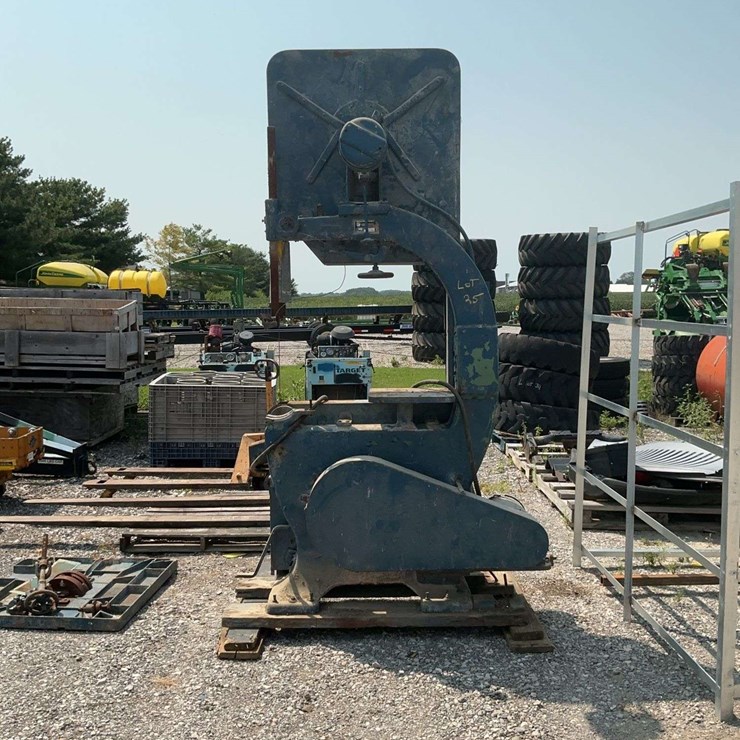 36” Northfield Foundry & Machine Bandsaw