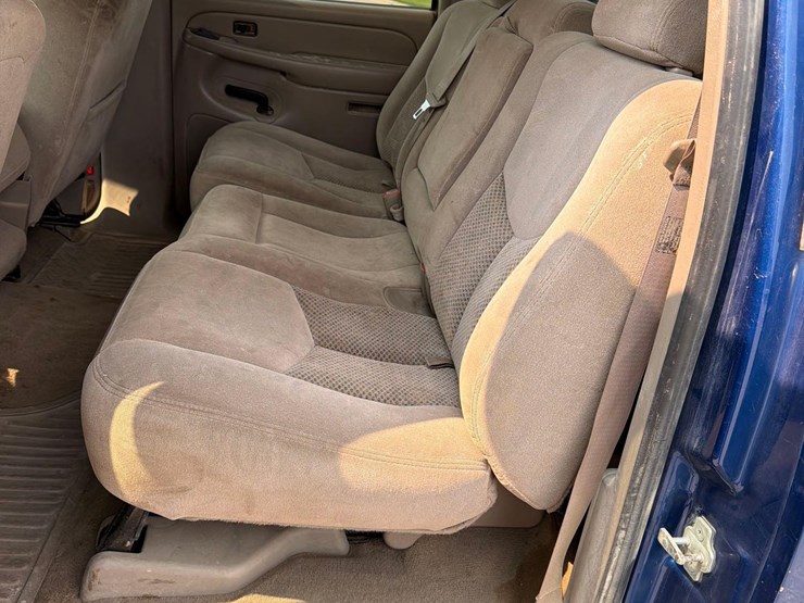 2004-chevrolet-silverado-1500-image-32