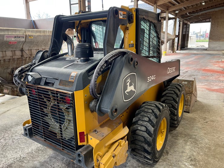 deere-324g-image-4
