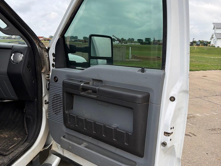 2015-ford-f250-image-43