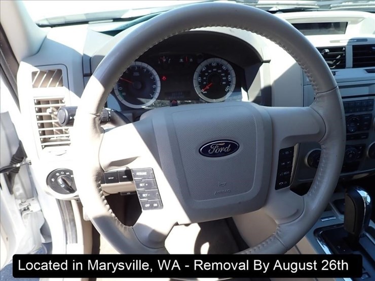 2009-ford-escape-image-7
