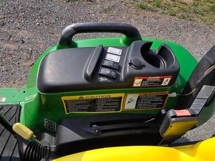 2013-john-deere-3520-image-54