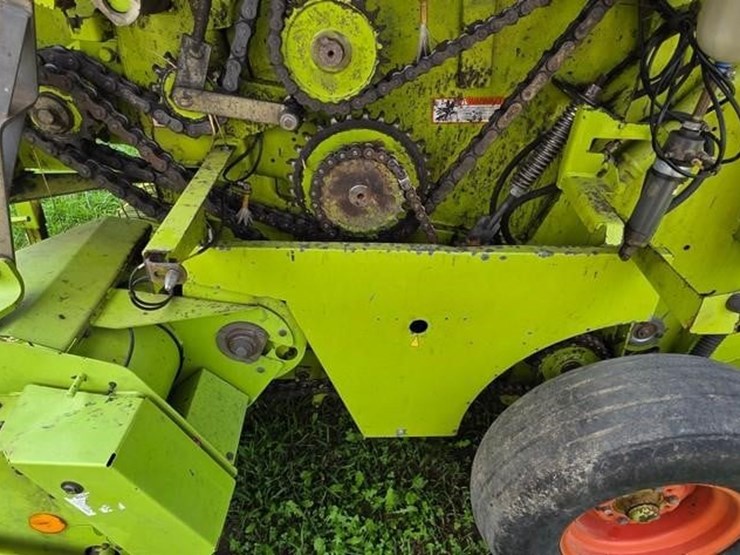 claas-rollant-250rc-image-28