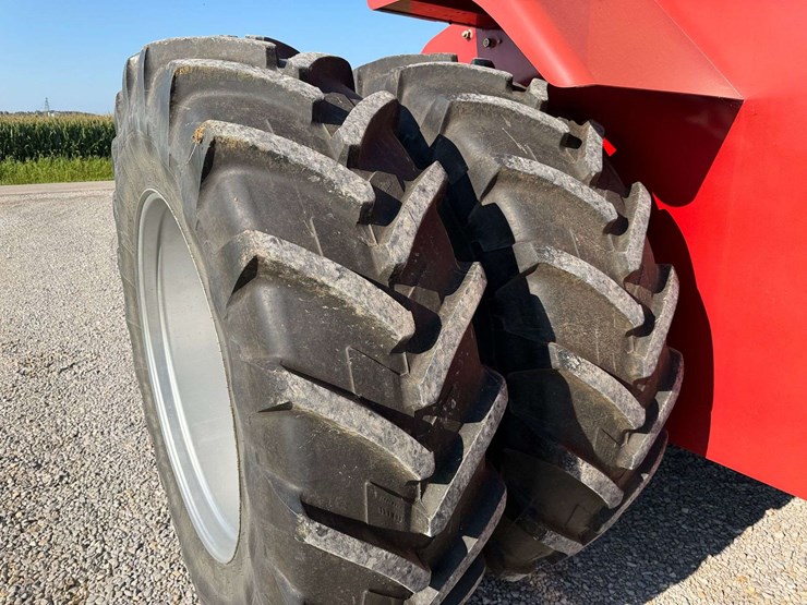 2007-case-ih-380-image-19
