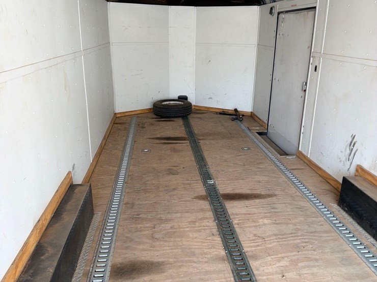 2012-forest-river-7ft-x-24ft-bumper-hitch-enclosed-trailer-image-30
