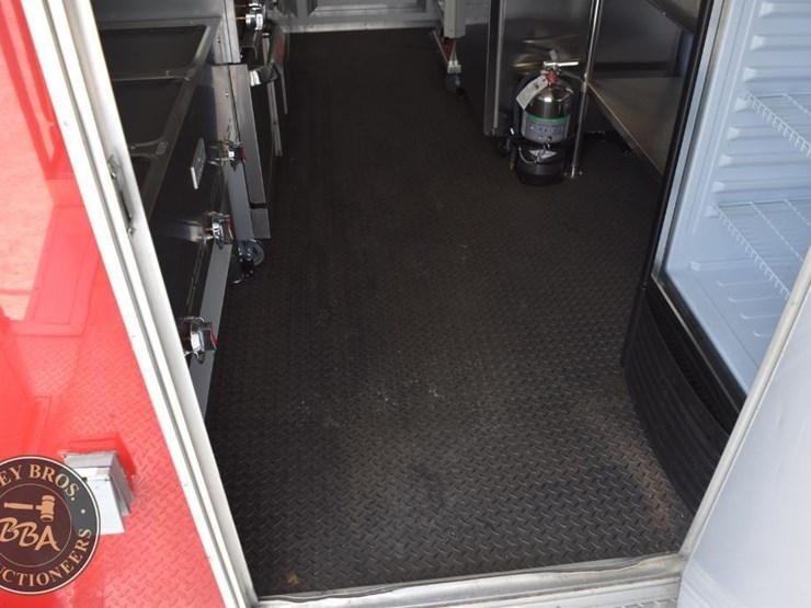 2024-quality-cargo-food-trailer-46478-image-32