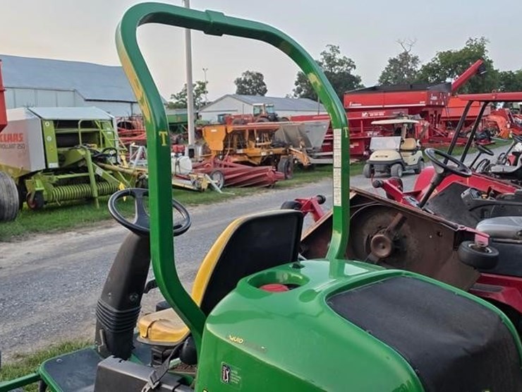2009-john-deere-2500b-image-17