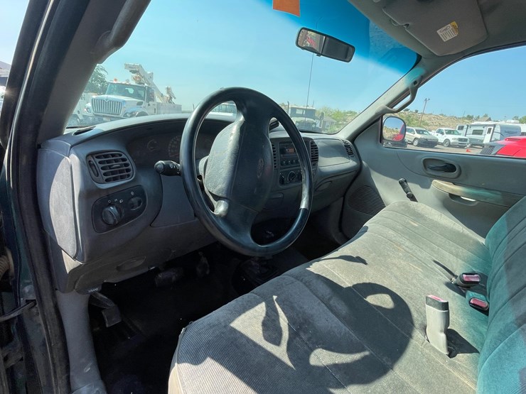 2000-ford-f150-image-26