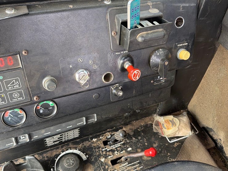 john-deere-7720-image-78