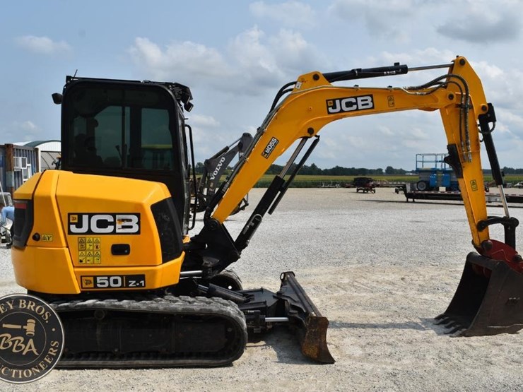 2024-jcb-50z-1-image-9